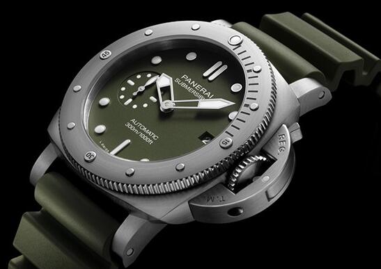 Another Charming Green Diving Watch – Fake Panerai Submersible With Military Green Dial